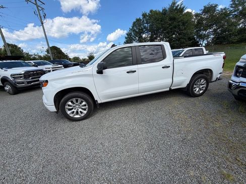 Used 2024 Chevrolet Silverado 1500 Custom AWD/4WD image 4