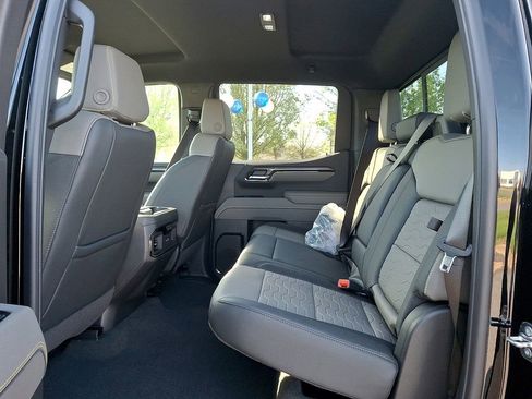 New 2026 Chevrolet Silverado 1500 ZR2 AWD/4WD image 6