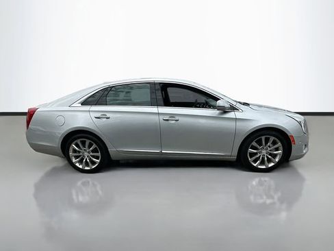 Used 2017 Cadillac XTS Premium Luxury FWD image 5