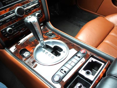 Used 2004 Bentley Continental GT image 21