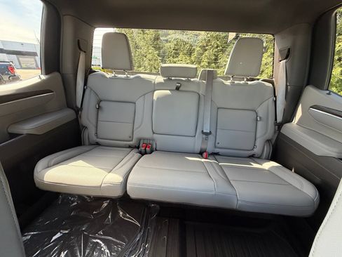 New 2026 GMC Sierra 1500 SLT w/ SLT Convenience Package AWD/4WD image 3