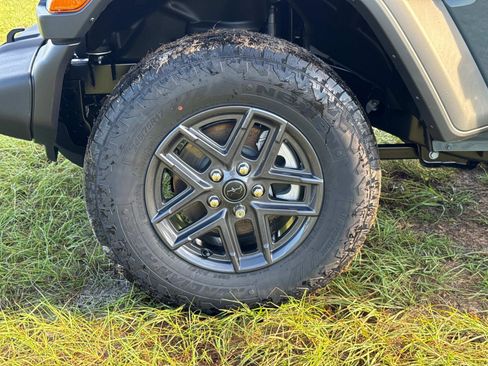 New 2025 Jeep Wrangler Sport S AWD/4WD image 10