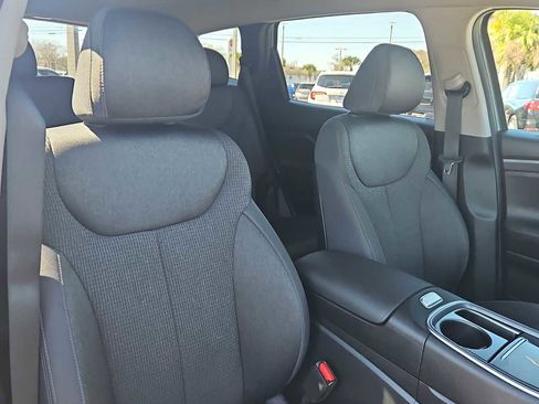Used 2023 Hyundai Santa Fe SE image 25