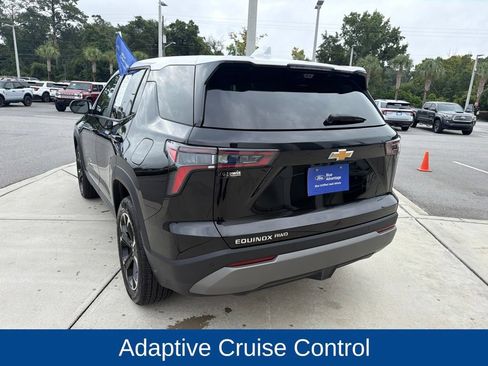 Used 2026 Chevrolet Equinox LT w/ Convenience Package II AWD/4WD image 5