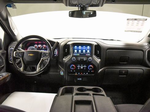 Used 2019 Chevrolet Silverado 1500 LT w/ All-Star Edition image 28