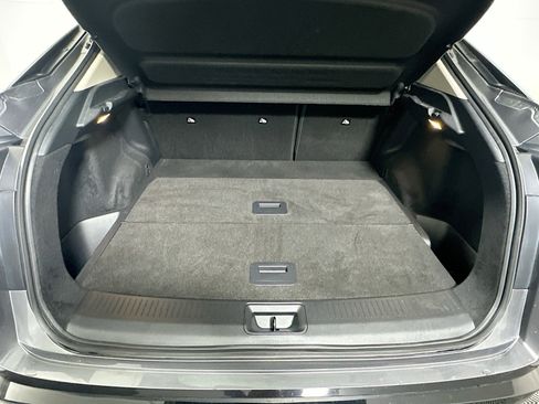 Used 2023 Nissan Ariya FWD image 29