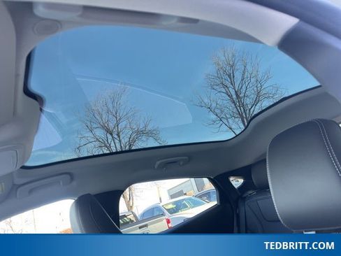 Certified 2025 Ford Mustang Mach-E Premium image 40