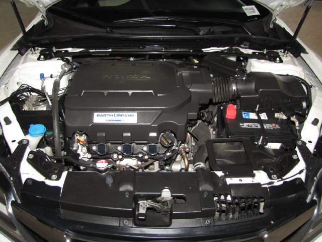 Certified 2017 Honda Accord EX-L image 40