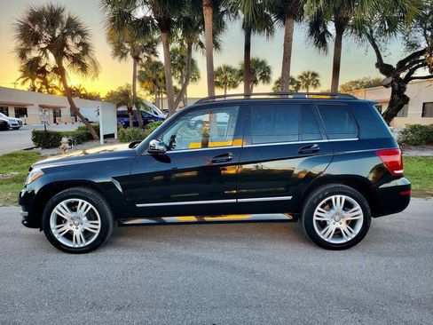 Used 2015 Mercedes-Benz GLK 250 BlueTEC 4MATIC image 7