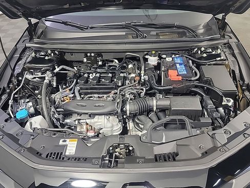 Certified 2025 Honda Accord SE image 14