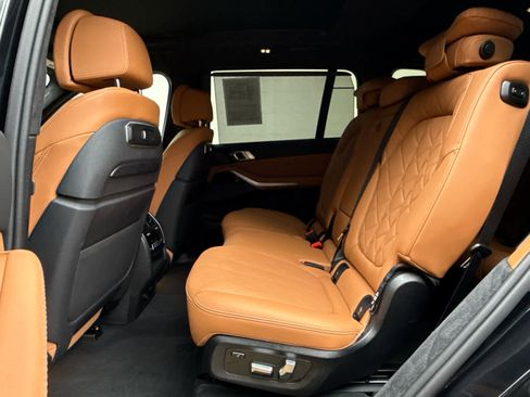Certified 2026 BMW X7 xDrive40i image 15