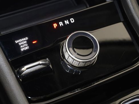 Used 2023 Jeep Grand Cherokee L Limited AWD/4WD image 7