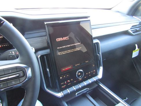New 2026 GMC Acadia Denali w/ Super Cruise Package AWD/4WD image 35
