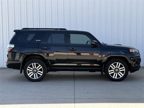 Used 2024 Toyota 4Runner TRD Sport w/ Technology Package image 3