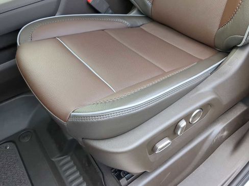 New 2026 GMC Sierra 2500 Denali w/ Denali Reserve Package image 13