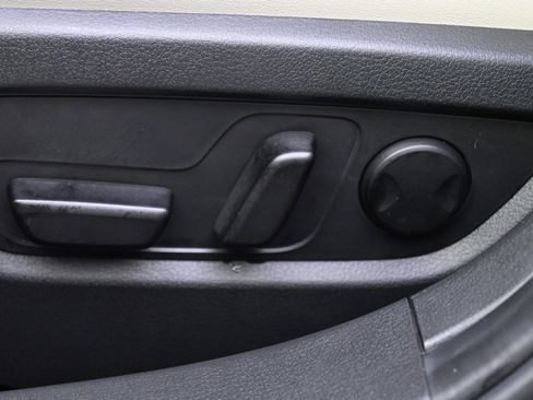 Certified 2025 MAZDA CX-30 AWD 2.5 S w/ Preferred Package image 14