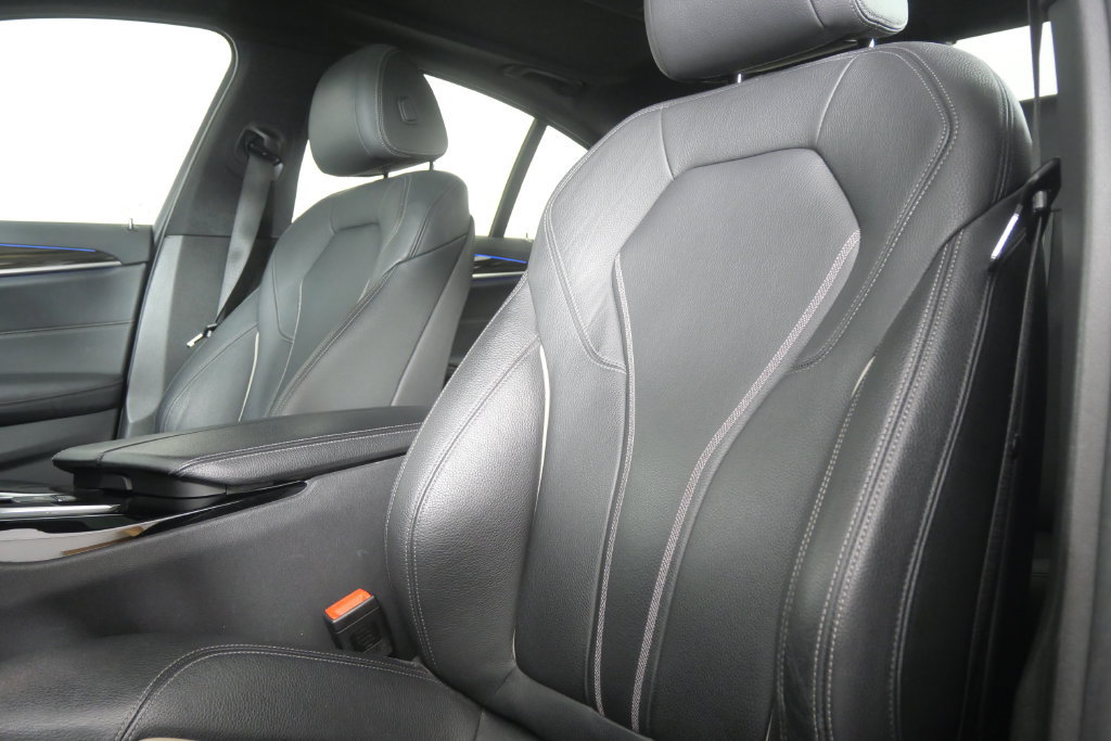 Used 2019 BMW 540i RWD image 11