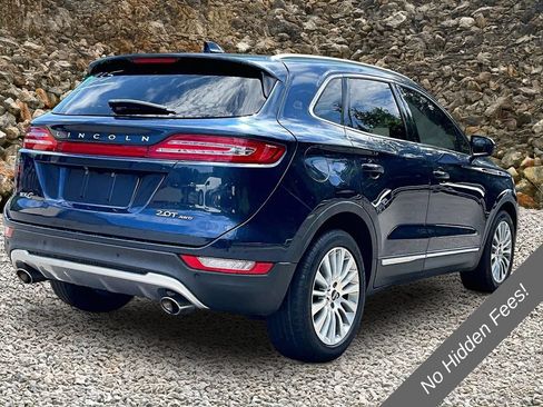 Used 2017 Lincoln MKC Reserve w/ Lincoln MKC Climate Package AWD/4WD image 2