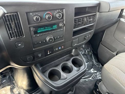 Used 2021 GMC Savana 3500 Extended w/ Driver Convenience Package RWD image 10