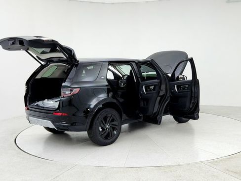 Used 2025 Land Rover Discovery Sport S image 11