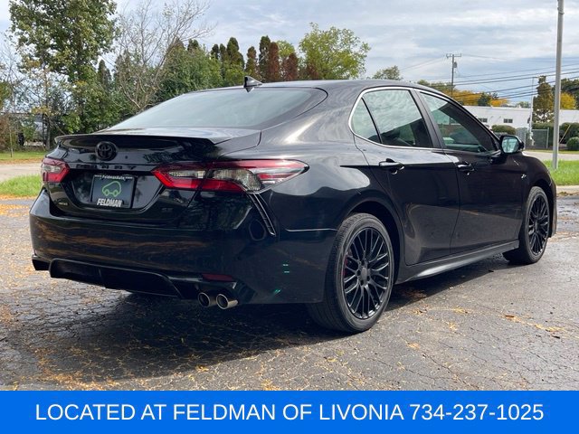 Used 2022 Toyota Camry SE FWD image 5