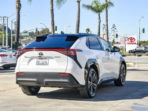 Used 2023 Toyota bZ4X Limited image 7