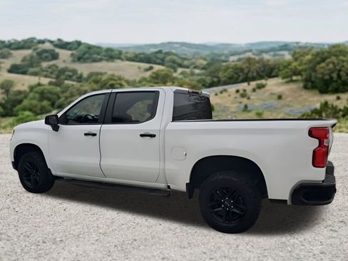 Used 2024 Chevrolet Silverado 1500 LT Trail Boss w/ Protection Package AWD/4WD image 6