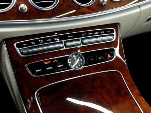 Used 2019 Mercedes-Benz E 450 4MATIC Wagon image 49