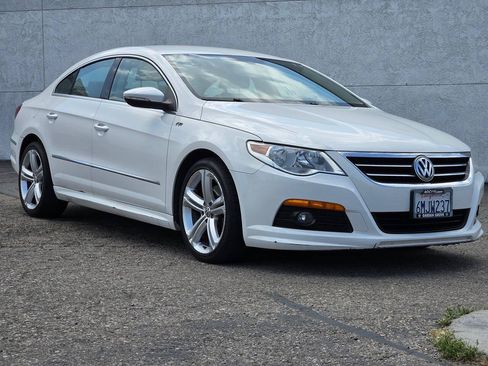 Used 2010 Volkswagen CC Sport FWD image 8