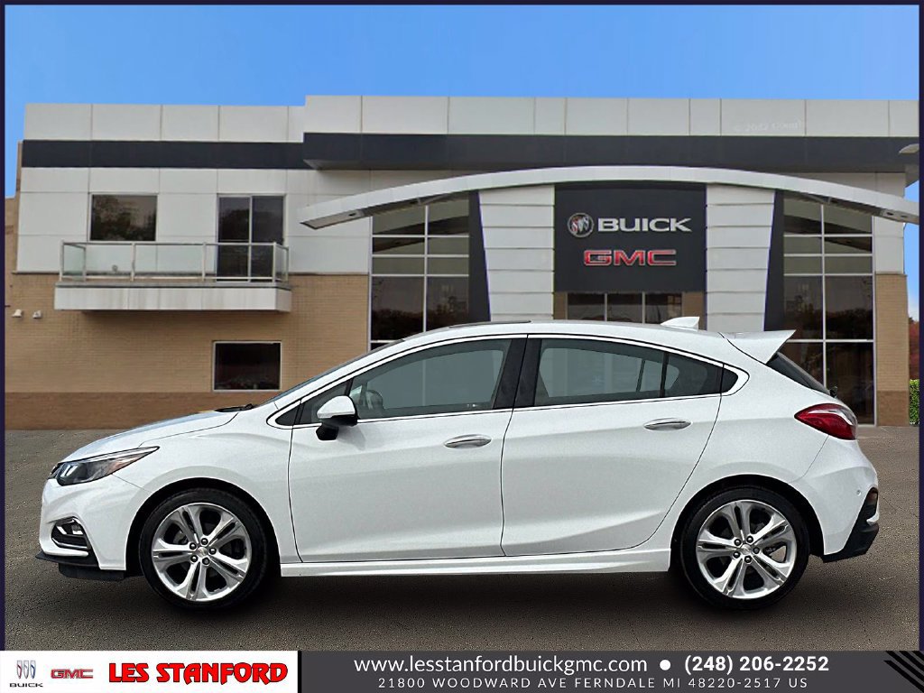 Used 2017 Chevrolet Cruze Premier FWD image 2