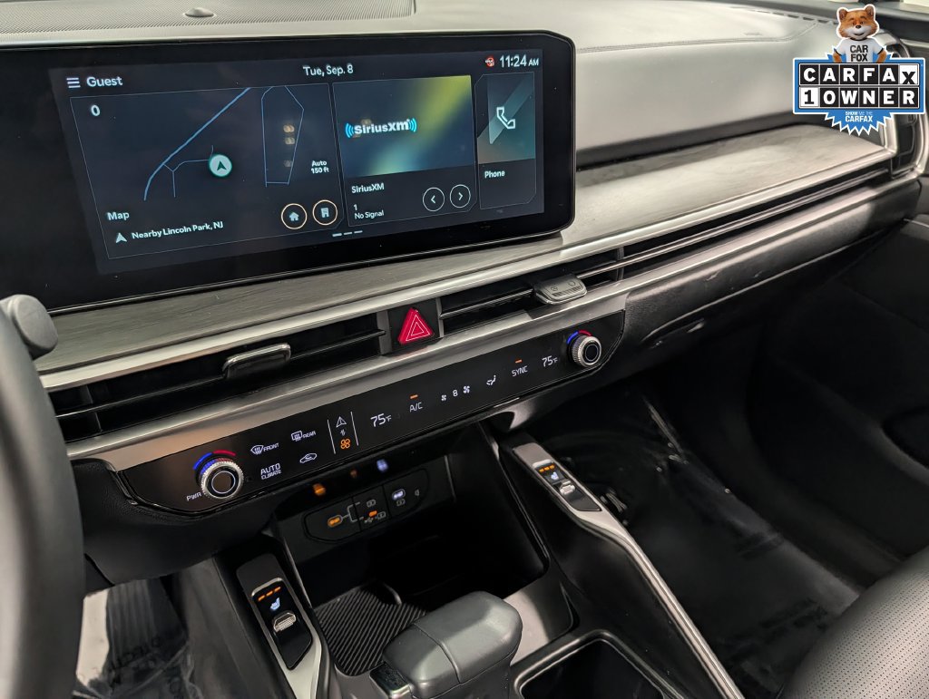Certified 2025 Kia Sorento X-Line EX AWD/4WD image 12
