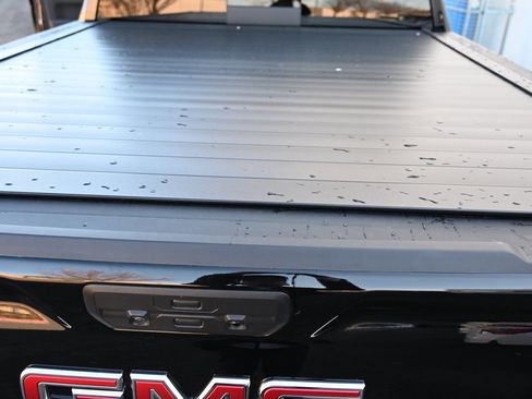 Used 2022 GMC Sierra 1500 Denali w/ Denali Premium Package image 7