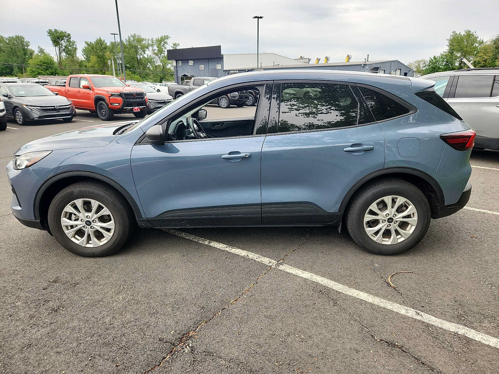 Used 2025 Ford Escape Active AWD/4WD image 7