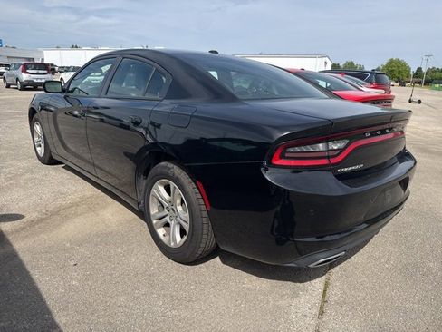 Used 2022 Dodge Charger SXT w/ Leather Interior Group image 9