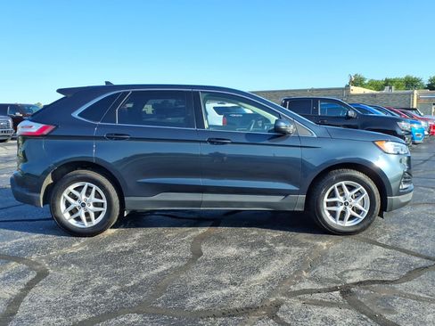 Used 2024 Ford Edge SEL w/ Convenience Package AWD/4WD image 2