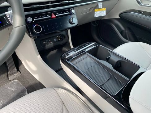 New 2026 Hyundai Tucson Limited AWD/4WD image 13