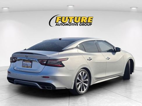 Used 2020 Nissan Maxima Platinum w/ Sport Mat Group FWD image 4