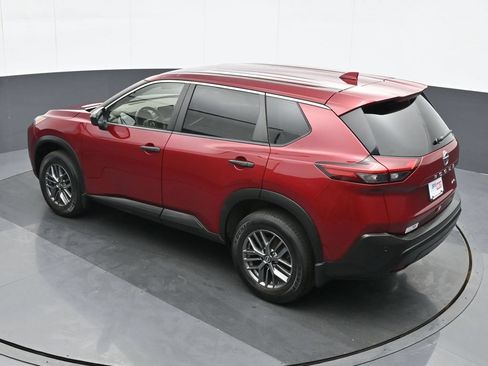 Used 2021 Nissan Rogue S AWD/4WD image 19