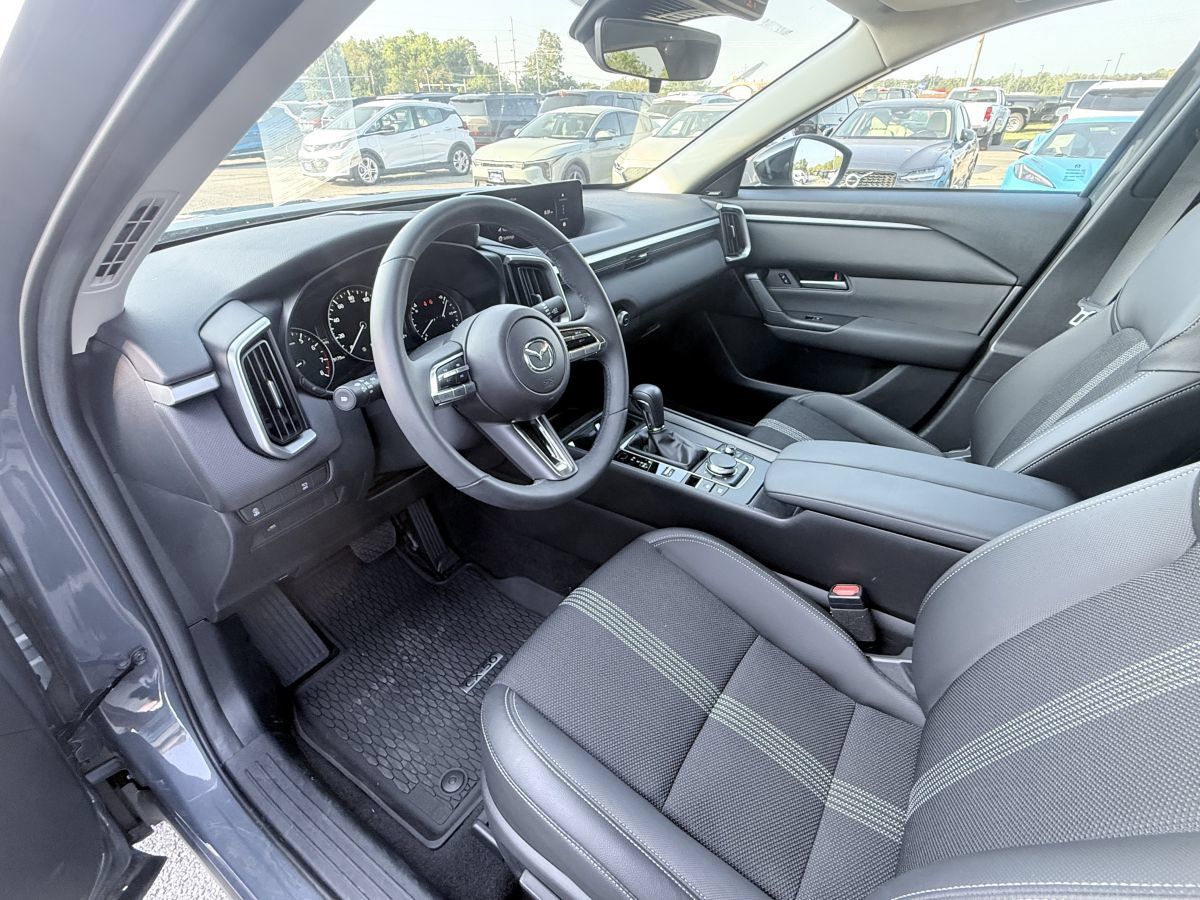Used 2025 MAZDA CX-50 AWD 2.5 S w/ Cargo Package image 9