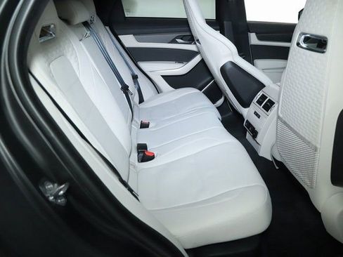 Used 2026 Jaguar F-PACE SVR image 32