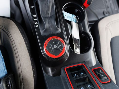 Used 2021 Ford Bronco Big Bend image 29