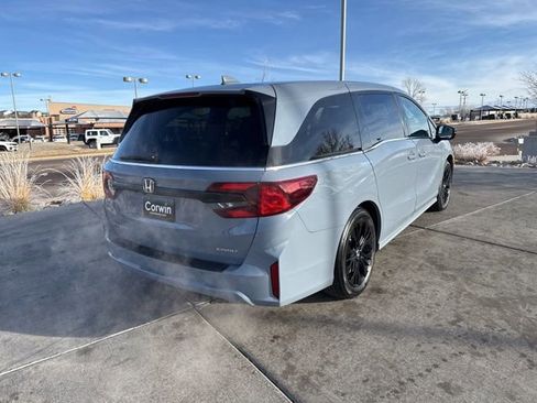 Used 2025 Honda Odyssey Sport-L image 8