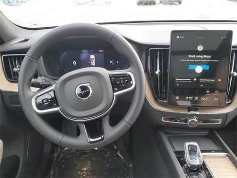 New 2026 Volvo XC60 B5 Plus w/ Protection Package Premier image 23