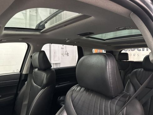 Used 2023 Hyundai Palisade Limited image 28