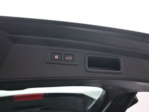 Used 2023 Subaru Forester Sport image 45