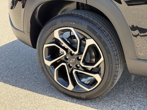 New 2026 Chevrolet Trax RS w/ Driver Confidence Package image 12