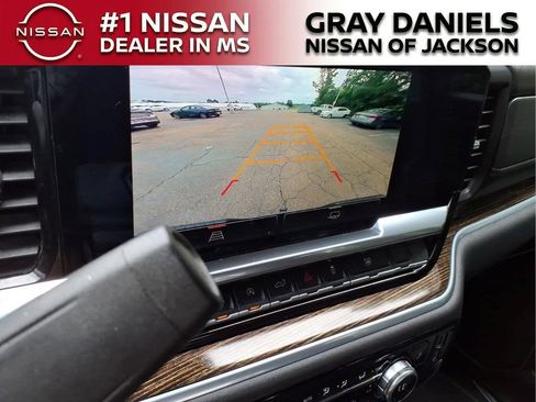 Used 2022 GMC Sierra 1500 SLE AWD/4WD image 27