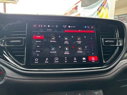 Used 2022 Dodge Durango R/T w/ Blacktop Package RWD image 37