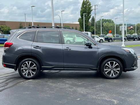 Used 2023 Subaru Forester Limited AWD/4WD image 48
