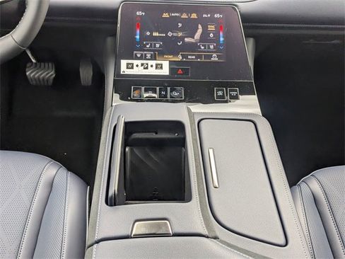 New 2026 INFINITI QX80 4WD w/ Sport Exterior Package image 20